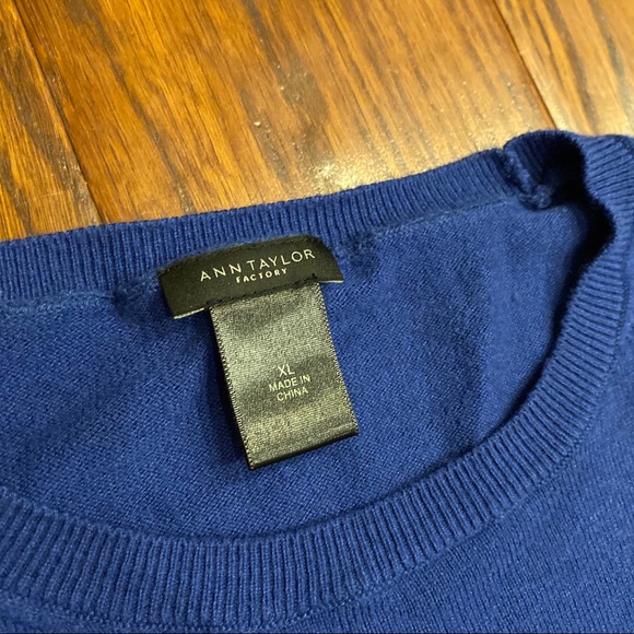 Ann Taylor Blue Sweater - Picture 2 of 4
